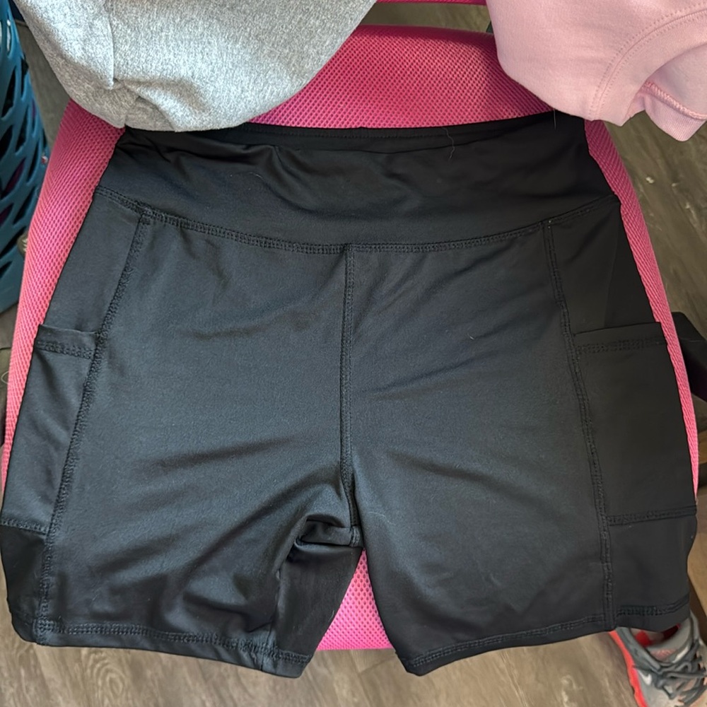 Biker stretch shorts size medium